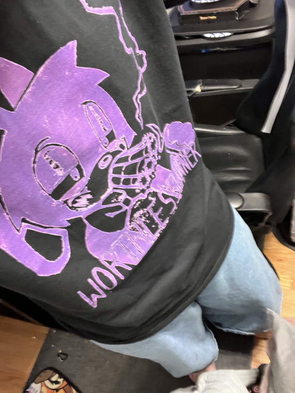 the shirt image 2